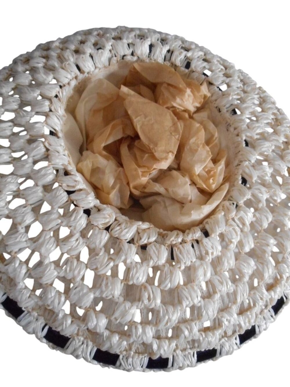 Vintage Estate cream woven raffia straw wide brim hat navy velvet ribbon trim - Picture 4 of 5